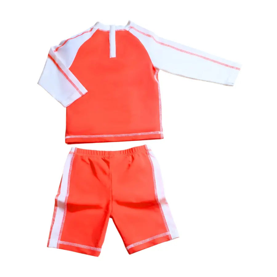 Ensemble 3 pièces comprenant un maillot de bain, un maillot anti-UV et un  short de surf pour Fille