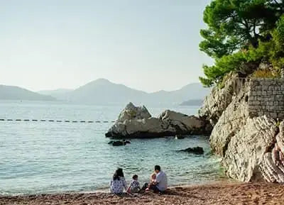 Les-5-bienfaits-de-l-eau-de-mer Plouf