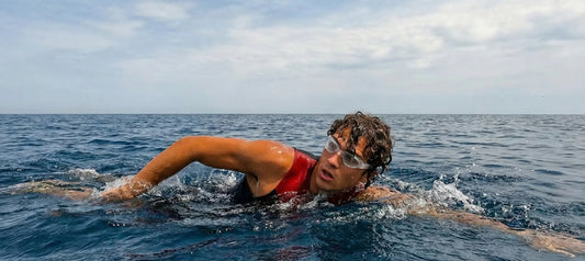Stabilité et liberté de mouvement : la combinaison pensée pour la maîtrise aquatique Plouf FR