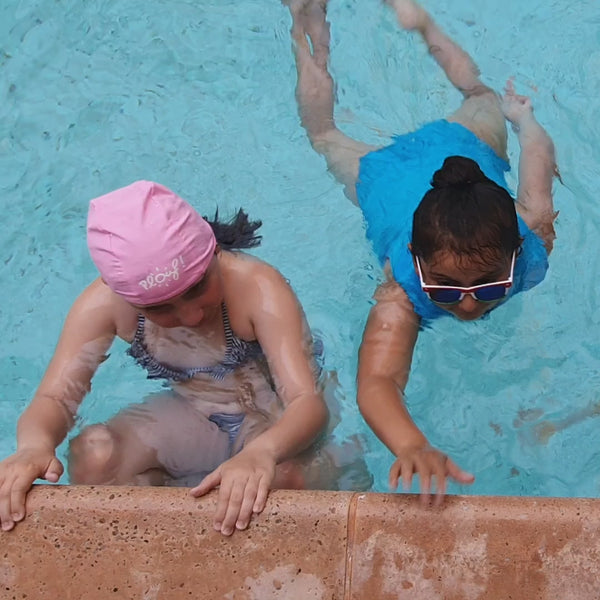 Plouf, le maillot de bain qui fait flotter les enfants : modèle Carla Turquoise